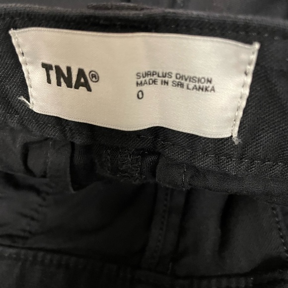 Aritzia tna supply cargo pant black - Picture 9 of 10